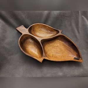 Vintage Wood Hand Carved Leaf Nut Tray Bowl Home Decor Accent
